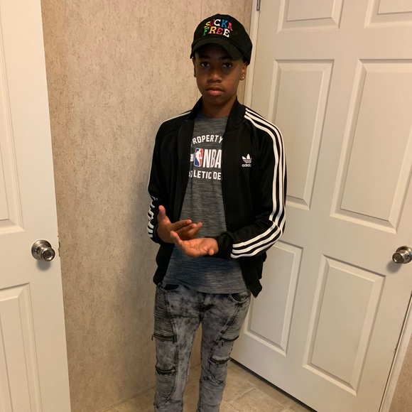 Meet your Posher, Shamarion - Picture 1 of 1